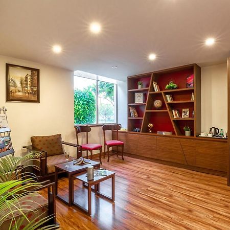 Rosewood Apartment Hotel - Haridvár Kültér fotó