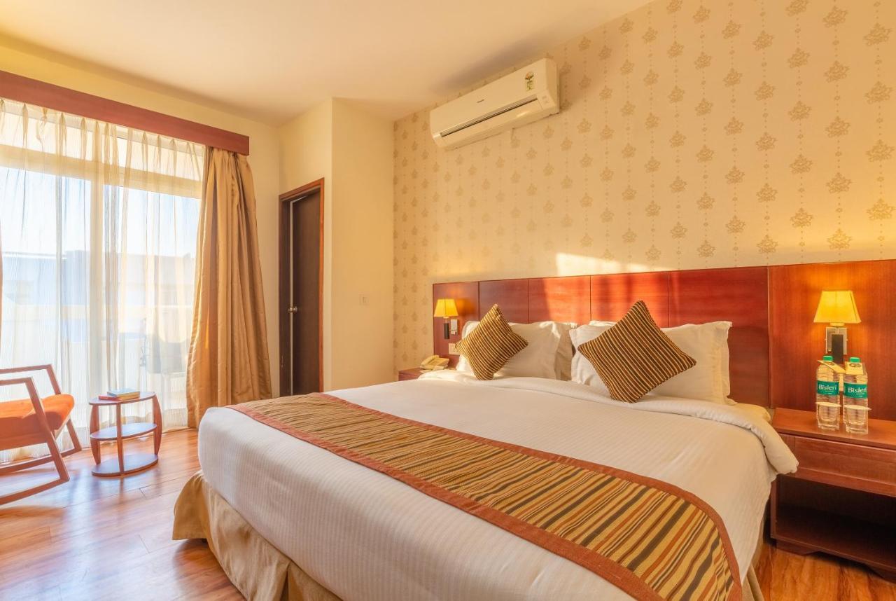 Rosewood Apartment Hotel - Haridvár Kültér fotó